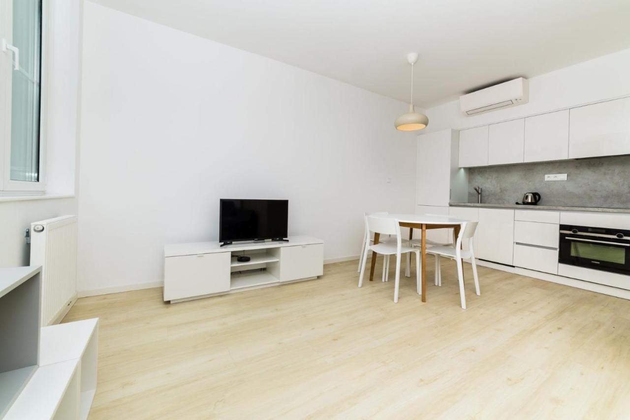 City Castle Apartments Free Parking Bratislava Dış mekan fotoğraf