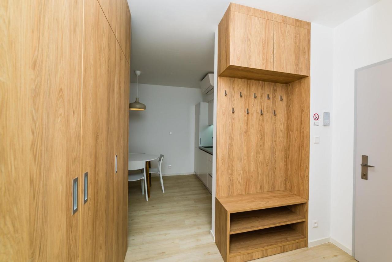 City Castle Apartments Free Parking Bratislava Dış mekan fotoğraf