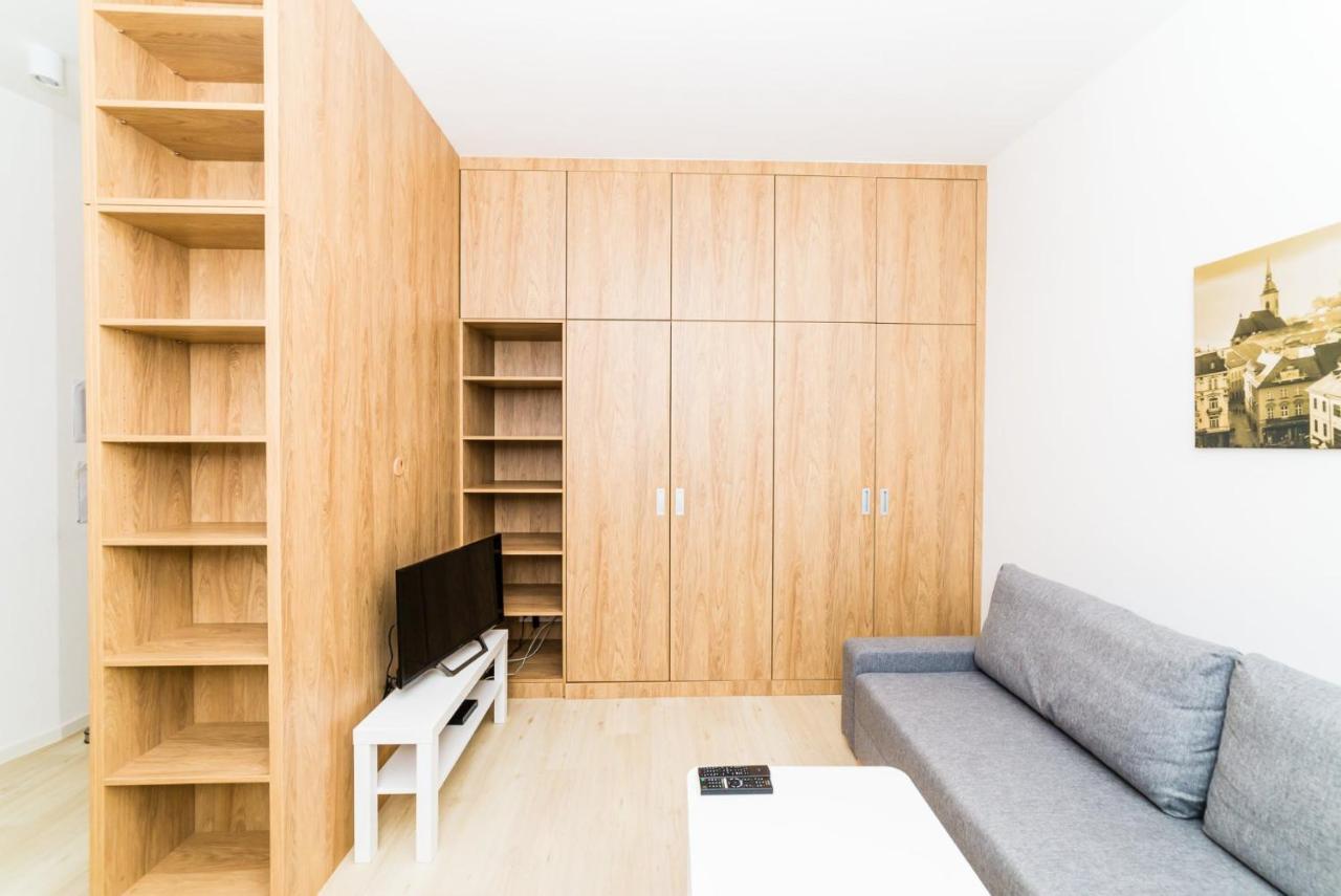 City Castle Apartments Free Parking Bratislava Dış mekan fotoğraf