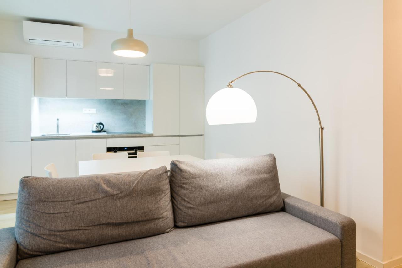 City Castle Apartments Free Parking Bratislava Dış mekan fotoğraf
