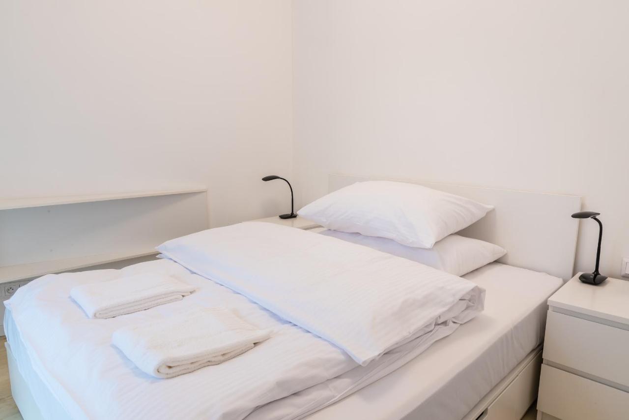 City Castle Apartments Free Parking Bratislava Dış mekan fotoğraf