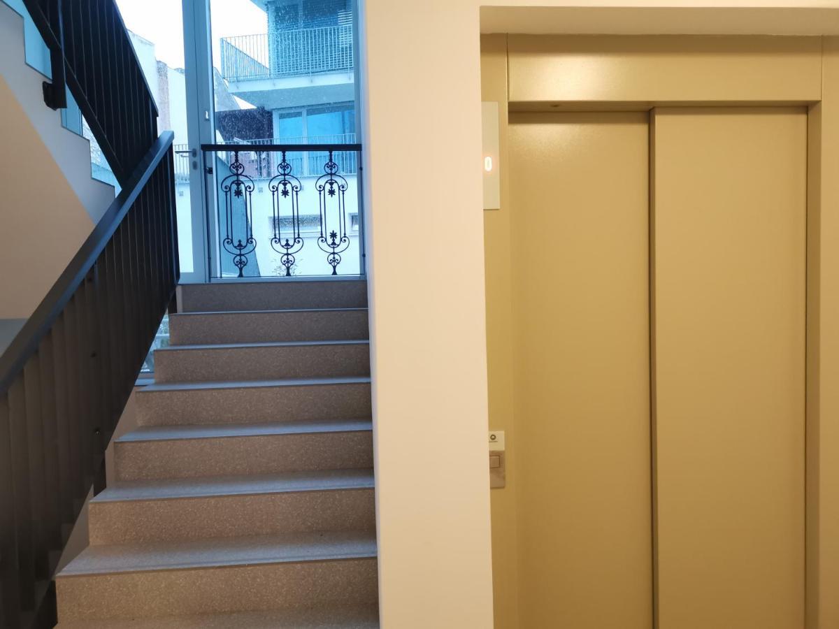 City Castle Apartments Free Parking Bratislava Dış mekan fotoğraf